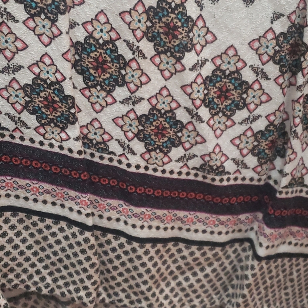 Boho top - Picture 2 of 4